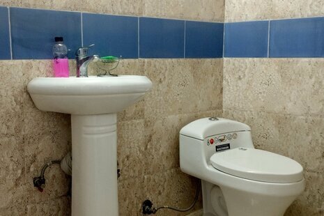 اتاق طبقه اول اقامتگاه سنتی در نطنز