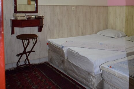 واحد تکخواب (4نفره) درهتل آپارتمان درمشهد