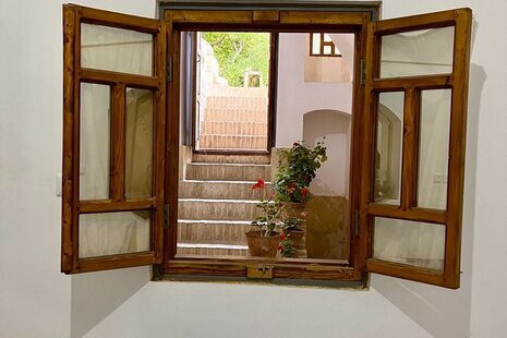 اتاق سرای جهانگرد یزد(سه تخته زیر همکف)