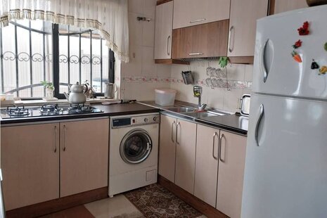 واحد مبله دو خواب نگین دو در طبقه دوم ویلای تنکابن