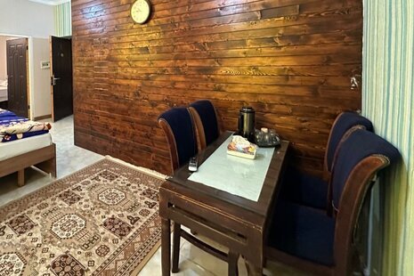 واحد تکخواب 106 در هتل آپارتمان قشم