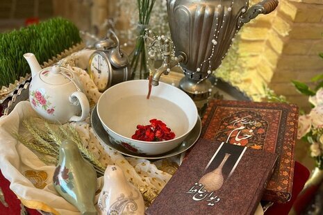 اتاق فرشچیان در اقامتگاه بومگردی اصفهان