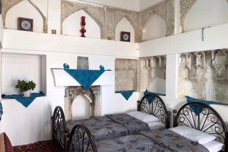 اتاق یاد در اقامتگاه بومگردی تفرش