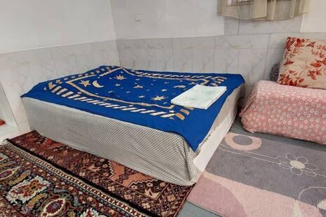 سوئیت سنتی مقبره خیام عطار در نیشابور