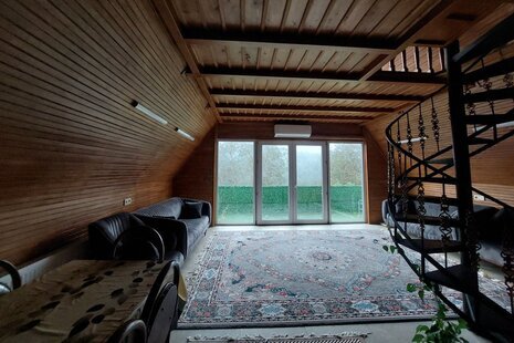 کلبه جنگلی تکخواب الدار گرگانی در سوادکوه