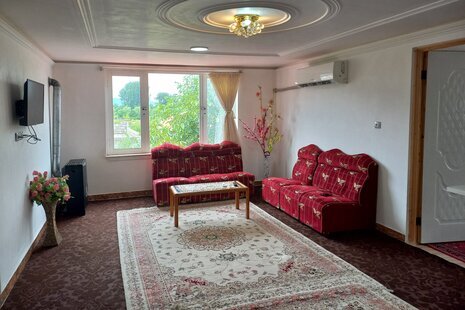 واحد دو خواب مبله در طبقه دوم ویلا ماسال