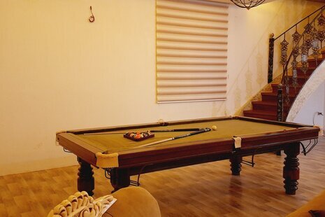 خانه ویلایی دوبلکس استخردار در چهارباغ