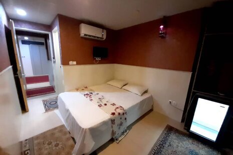 اتاق 415 در هتل قم