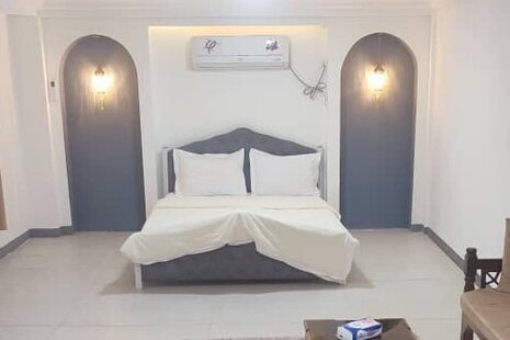 سوئیت مبله 70 متری آرا 8 در قشم