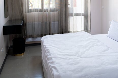 آپارتمان مبله سه خواب مستر در شیراز