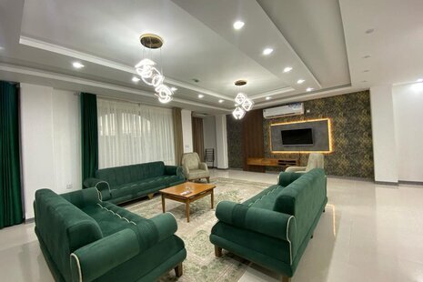 آپارتمان مبله دوخواب ساختمان گلد شبنم در قشم