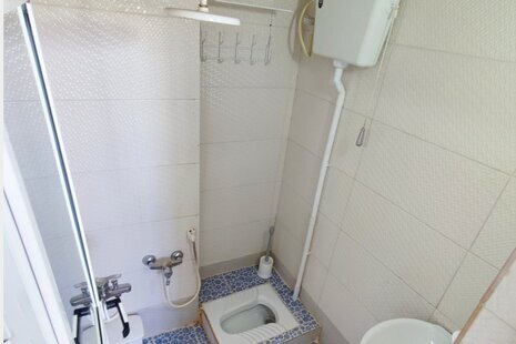 واحد دو خواب آنا در قم (203)