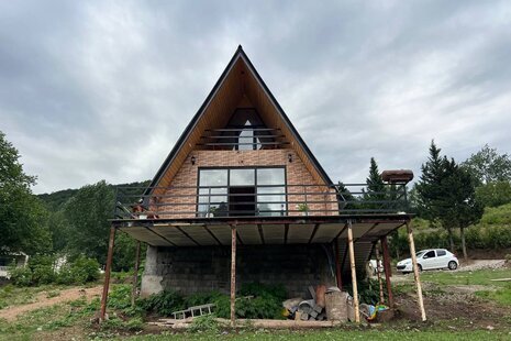 کلبه سوئیسی دوبلکس مبله تکخواب میران در تتکابن
