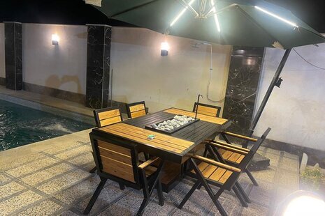 ویلا دوخواب استخردار کارن در چهارباغ