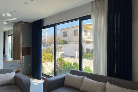 ویلا تریپلکس چهارخواب استخردار اقاقیا در محمودآباد