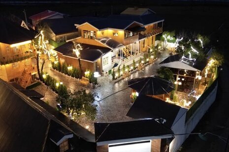 سوئیت دوبلکس رز در مجموعه اقامتی خمام