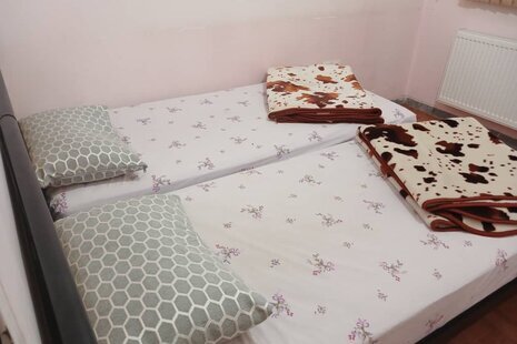 آپارتمان دو خواب واحد 8 در همدان