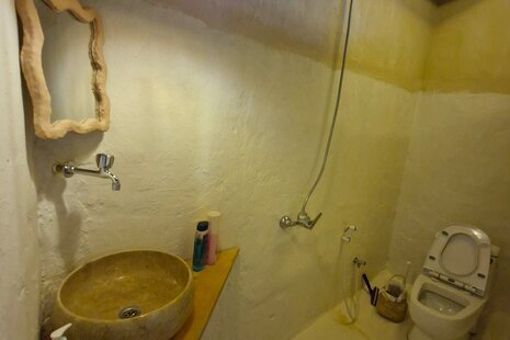 اتاق نظر در اقامتگاه بومگردی در قشم