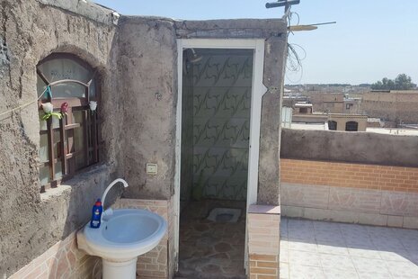 سوئیت 30 متری گل بابونه در کاشان