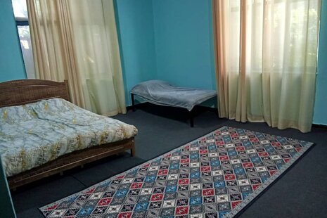 اتاق چهارنفره در اقامتگاه بومگردی رشت