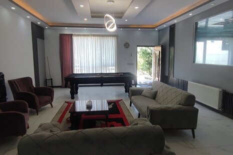 ویلا استخردار مبله سه خواب لوکس در چهارباغ