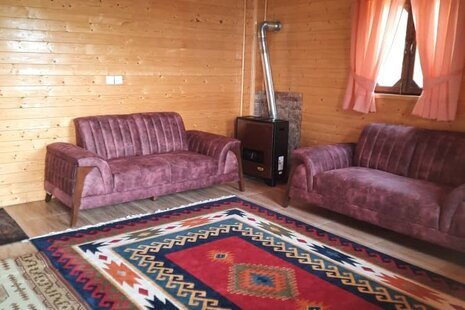 واحد تیکا در اقامتگاه بوم گردی شیرگاه