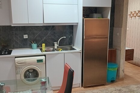 آپارتمان مبله تکخواب میدان گلها در قشم