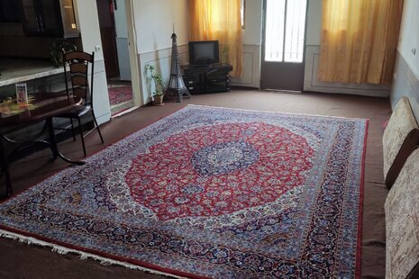 آپارتمان تکخواب گل محمدی در کاشان