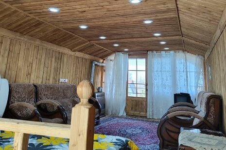 واحد مبله در طبقه اول ویلا گلکده 1 در لاهیجان