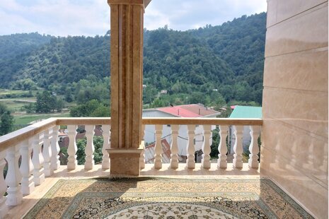 واحد در طبقه سوم ویلا شیرگاه