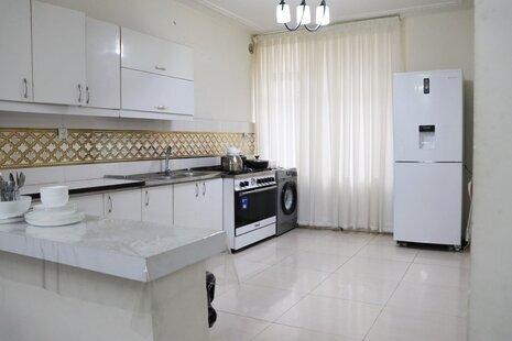 آپارتمان مبله دو خواب همکف پارسیا در مشهد