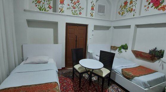 اتاق 2تخته قناری دربوم گردی در اصفهان