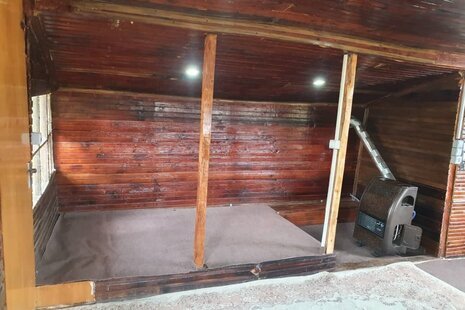 سوئیت کلبه درختی یاس در مجتمع اقامتی رشت