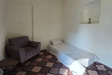 اتاق مبله موچک در اقامتگاه بومگردی قشم