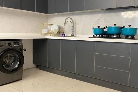 آپارتمان مبله دوخواب طبقه 7 دید دریا در دهکده ساحلی