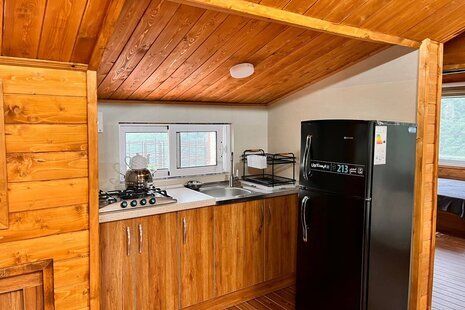 واحد مبله تک خواب در طبقه اول ویلا تنکابن