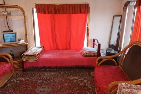 آپارتمان مبله روستایی درمیان