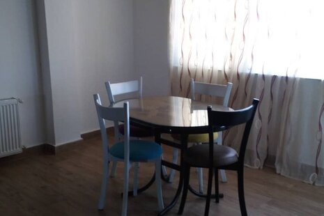 واحد دوخواب مبله طبقه اول در بندرانزلی