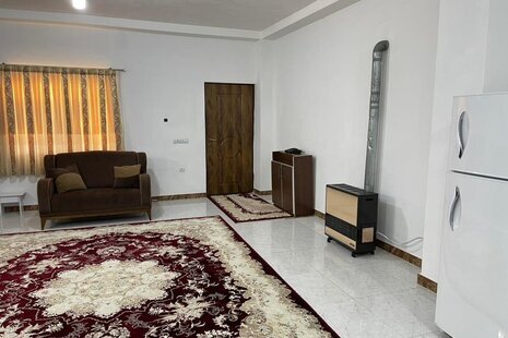 واحد تکخواب 80 متری در طبقه همکف ویلا در چمستان