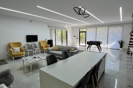 ویلا دوبلکس 3 خواب استخردار ملورین 2 در شهریار