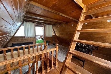 کلبه سوئیسی استخردار مالتی پلکس در سوادکوه