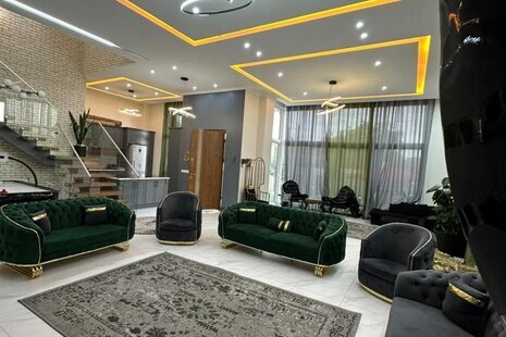 ویلا دوبلکس چهارخواب استخردار با جکوزی برمودا در رودهن