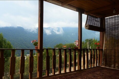 واحد در طبقه اول ویلا رامیان