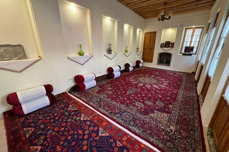 اتاق شیراز در بومگردی شیراز