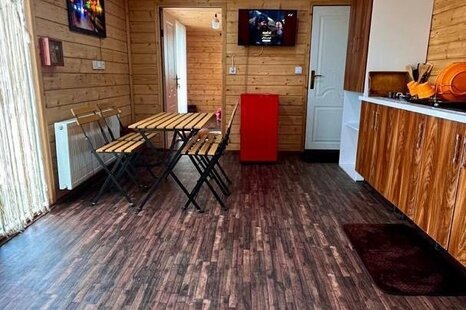 کلبه سوئیسی دوبلکس دو خواب در نور