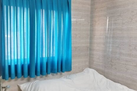 واحد دوخواب 202 در هتل آپارتمان استخردار رینه