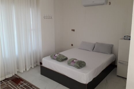 اتاق 30 متری 4 ساحلی در بومگردی جزیره هنگام