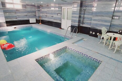 واحد مبله استخردار در طبقه چهارم ویلای رامسر