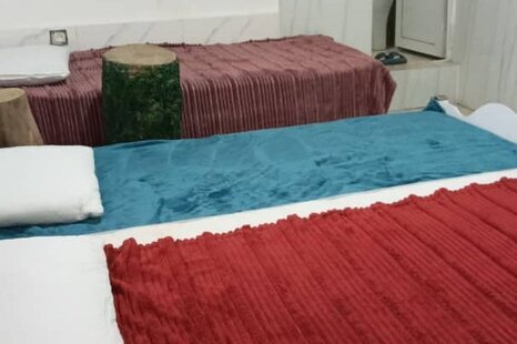 واحد ماجرای رنگی در اقامتگاه بومگردی هرمز