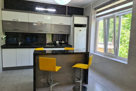 آپارتمان مبله دوخواب مالگاسیتی شرقی در خوانسار